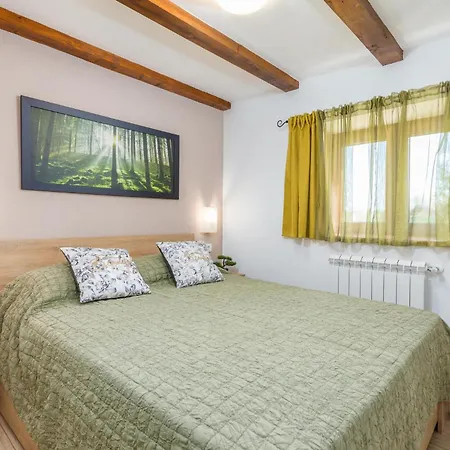 4 Bedroom Awesome In