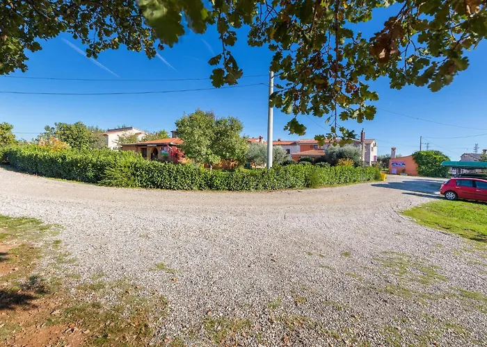 4 Bedroom Gorgeous In